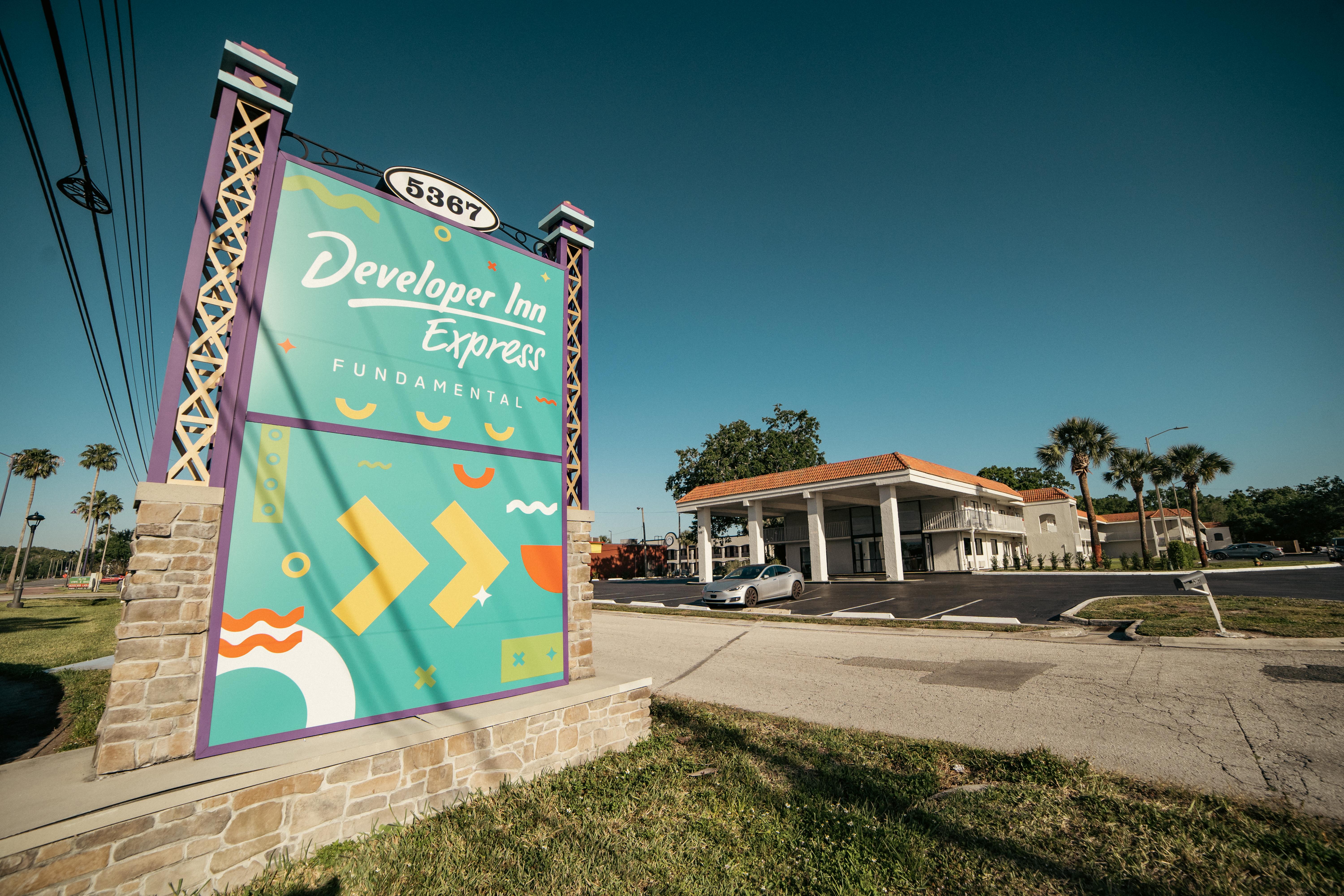 Hotel Developer Express Fundamental, A Travelodge By Wyndham Kissimmee
