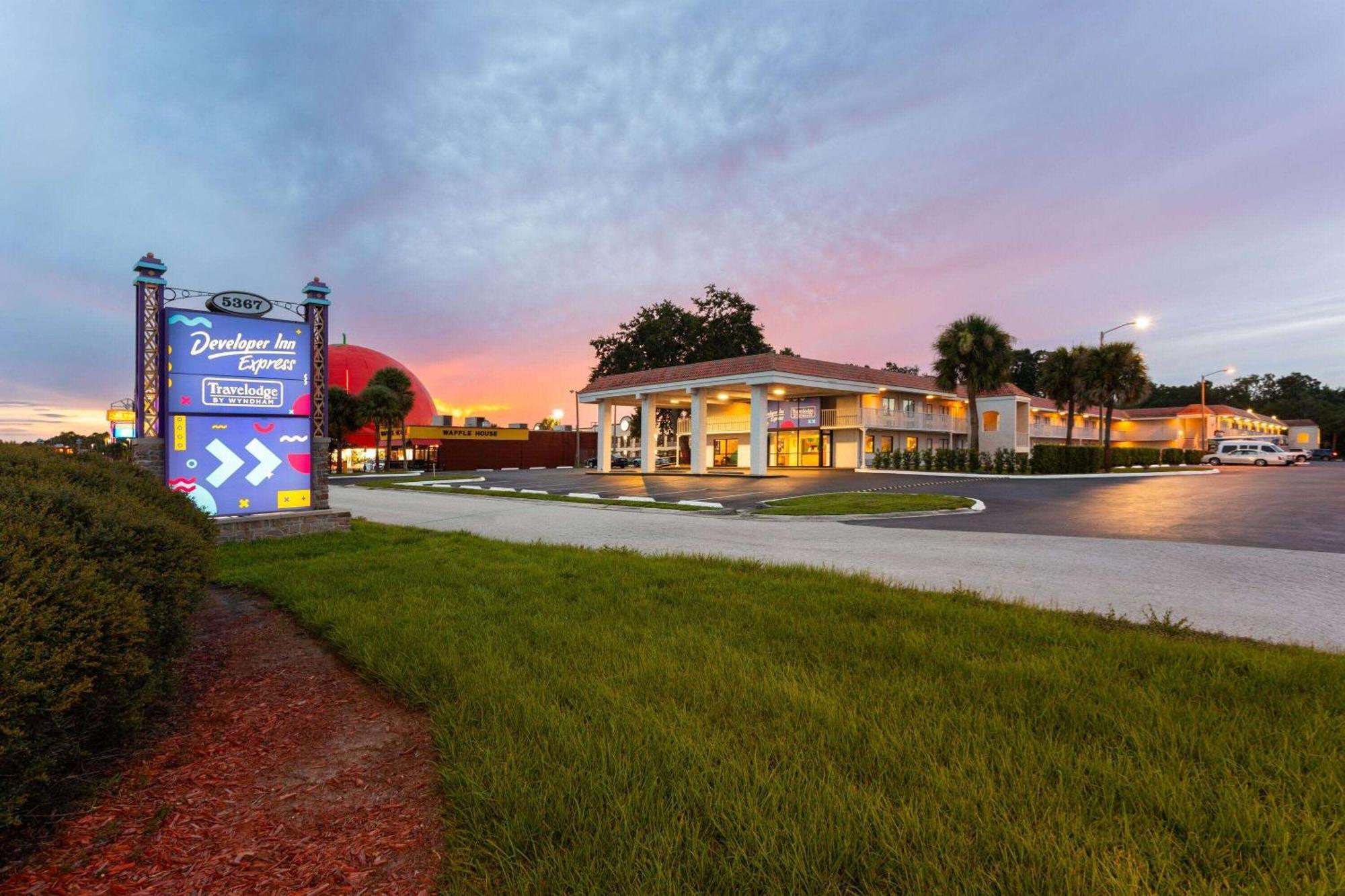 Developer Express Fundamental, A Travelodge By Wyndham Hotel Kissimmee