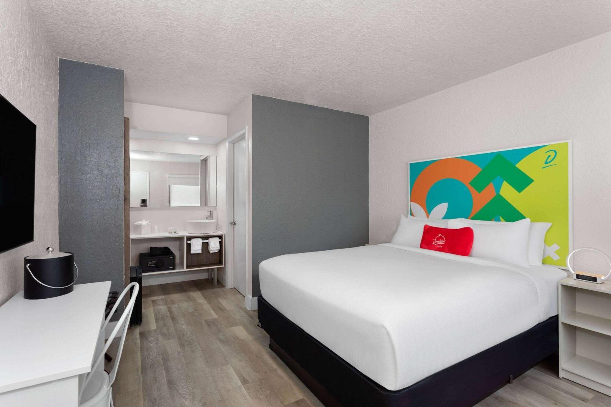 Developer Express Fundamental, A Travelodge By Wyndham