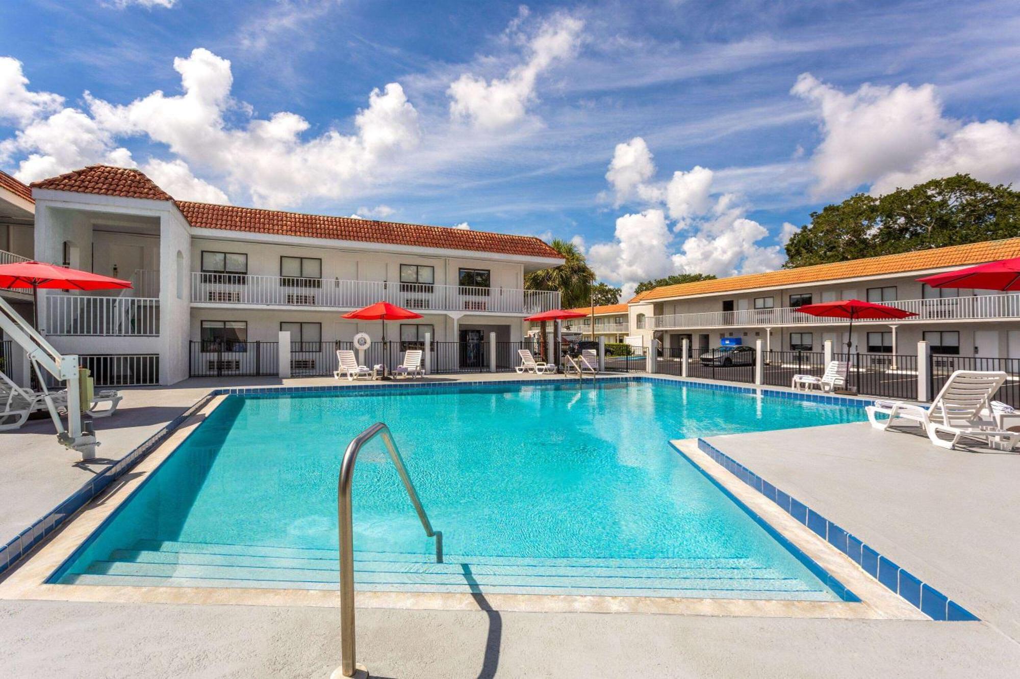 Developer Express Fundamental, A Travelodge By Wyndham